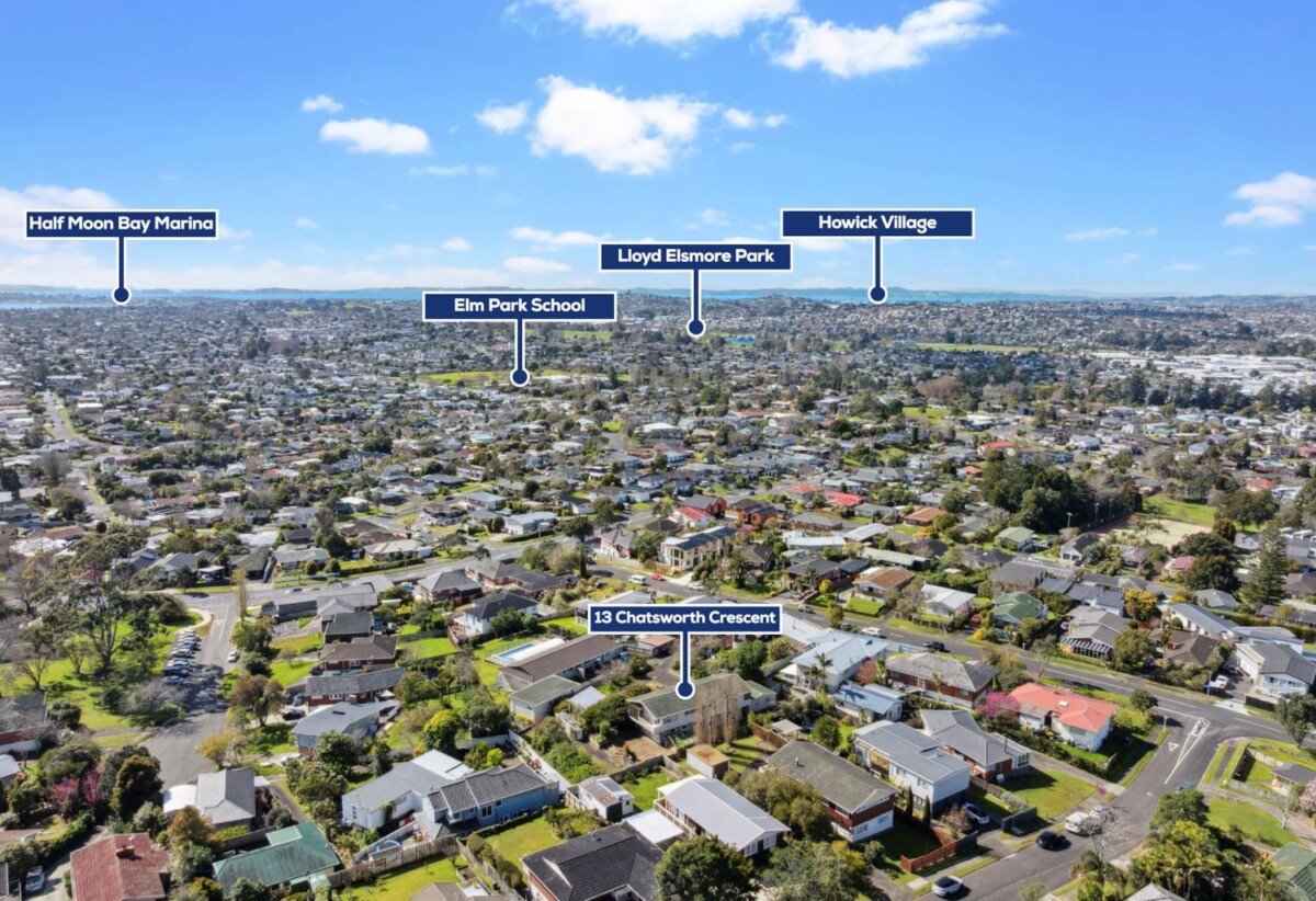 Extra Large 1,558m² Hilltop Gem, 13 Chatsworth Crescent, Pakuranga Heights, Auckland