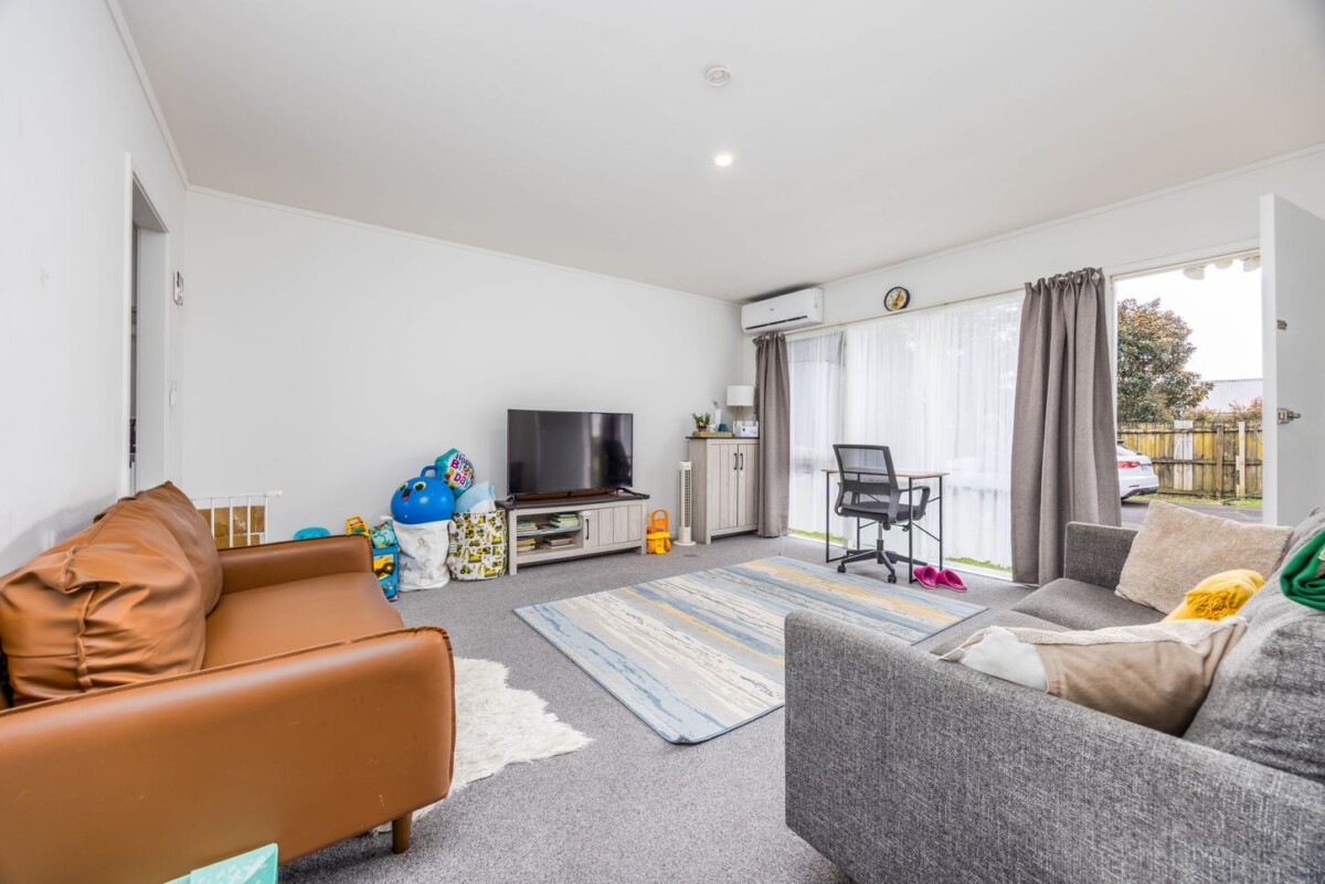 Long Held Family Trust Liquidates Assets, 1 to 4/105 Pilkington Road, Panmure, Auckland