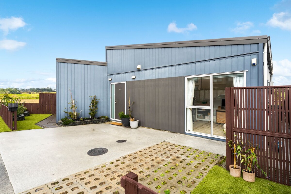 104 Waekahu Road, Westgate, , Auckland