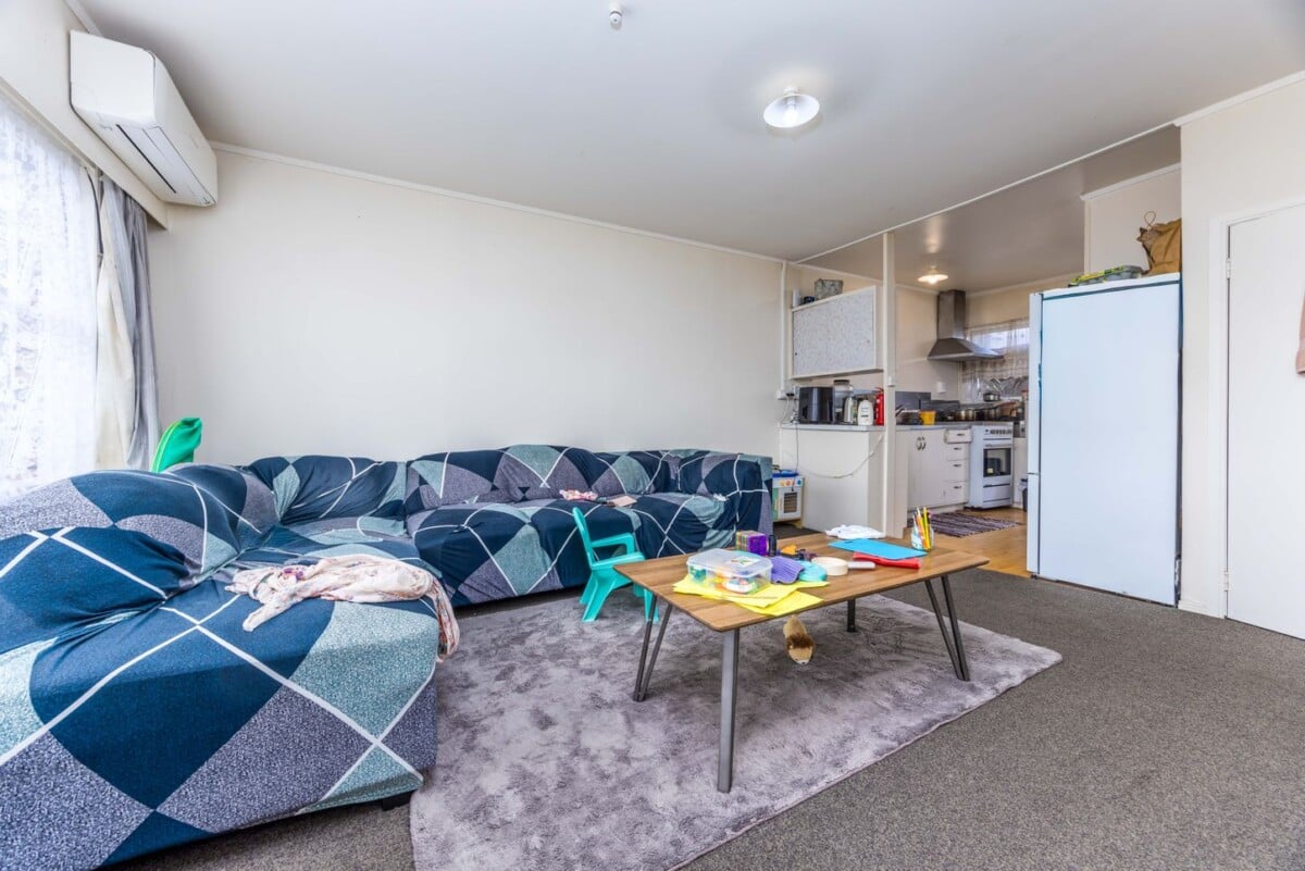 10 x Brick and Tile Units on a single Freehold Title, 28 Landscape Road, Papatoetoe, Auckand