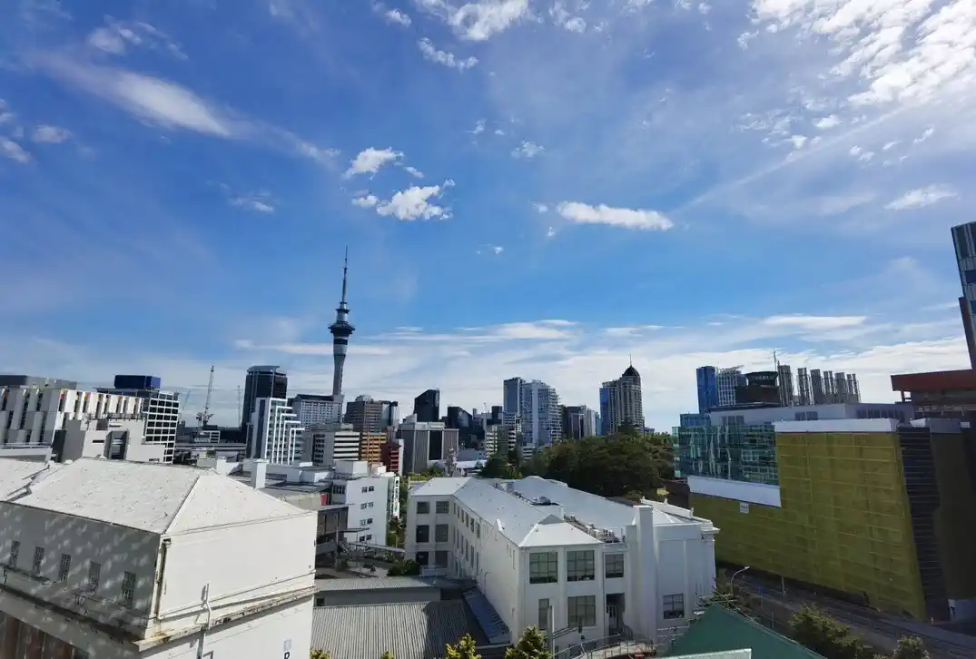 Double Grammar school zone, 34m2 1 bed 1 bath apartment, Full Furniture package is included, 1.3 km to Auckland Girls’ Grammar School, 1.7 km to Auckland Grammar, 6D/4 Saint Paul Street, City Centre, Auckland