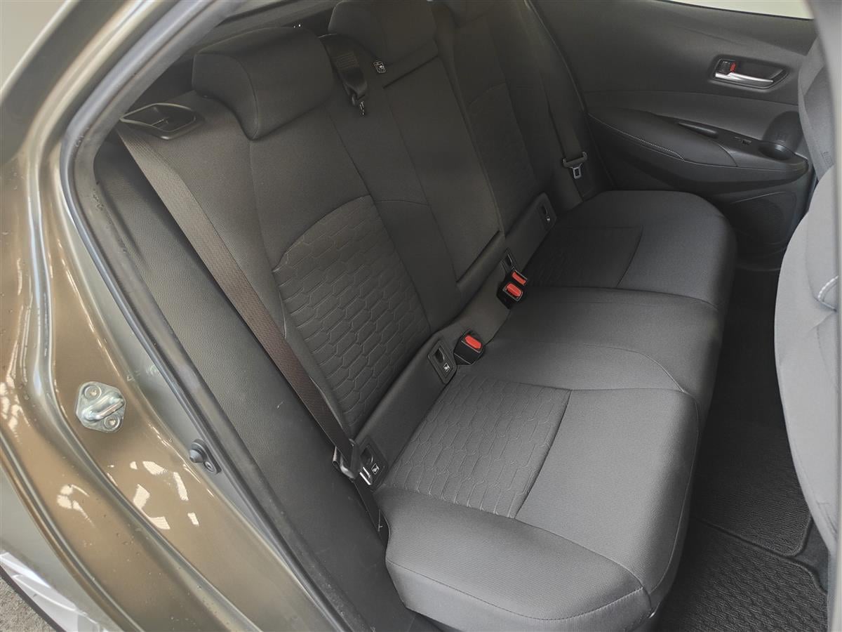2018 Toyota Corolla HYBRID G PACKAGE, Hatchback Automatic, 1,800 cc, 5 seats, 77,766 km