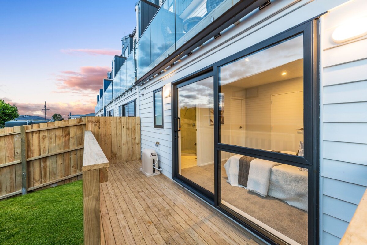 14DEF & 16EF Geordie Street, Henderson, Auckland