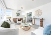 Move-in ready, RENOVATED standalone 3 beds 1.5 baths house on 290m2 section, close to schools, shops and public transport, 26A Jamaica Place, Blockhouse Bay, Auckland