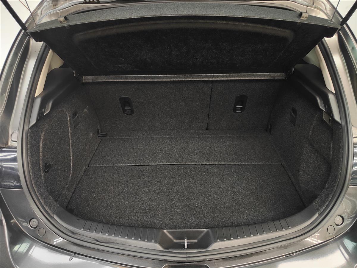2009 Mazda Axela 20S/PADDLE SHIFTER, REVERSE CAMERA Hatchback Automatic, Petrol, 5 seats, 78,342 km