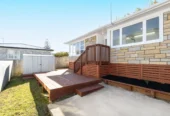 Move-in ready, RENOVATED standalone 3 beds 1.5 baths house on 290m2 section, close to schools, shops and public transport, 26A Jamaica Place, Blockhouse Bay, Auckland