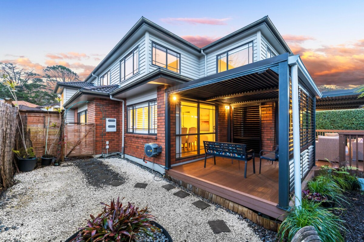 54 Sapperton Drive, Henderson, Auckland