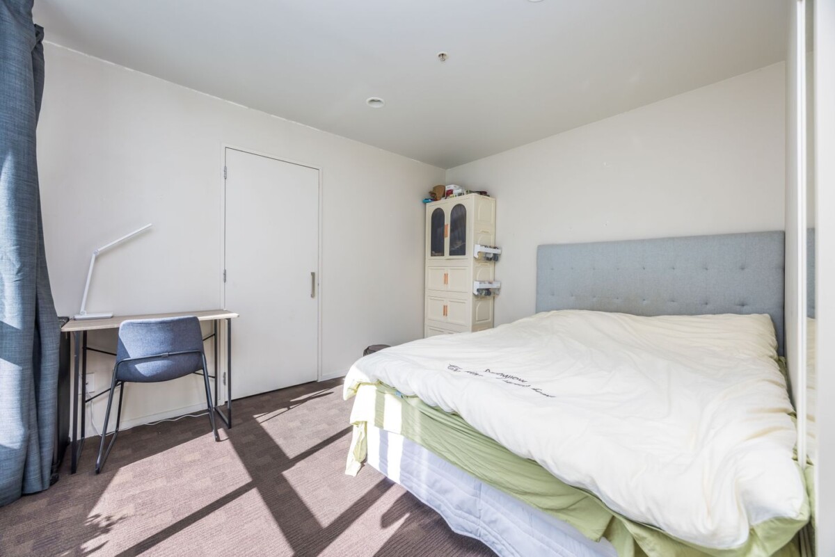 Aucklang Girls Grammar School zone, 55m2 1 bed 1 bath 1 car park fully furnished apartment, located just down from the University of Auckland and only a short walk to the High Street boutiques, cafes, and galleries. 602/7 Eden Crescent, Auckland Central, Auckland