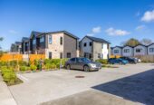 11/10 Fathom Place, Te Atatu Peninsula, , Auckland