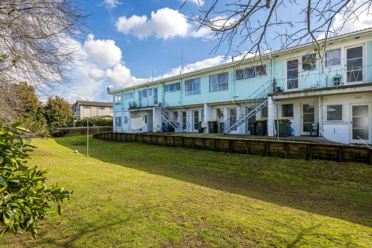 A full block of 6 x 2-bedroom units, 1 to 6/57A Wallace Road, Papatoetoe, Auckland