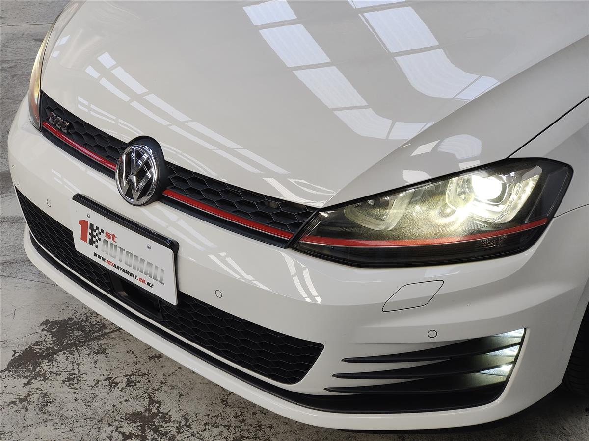 2015 Volkswagen Golf GTI/TURBO/DCC PACKAGE/GRADE 4.5 Hatchback Automatic, 5 seats, Petrol, 2,000 cc, 76,655 km