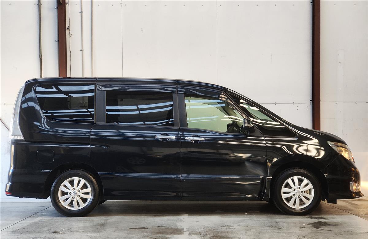 2016 Nissan Serena HIGHWAY STAR/8 SEATERS/ Station Wagon Automatic, Petrol, 2,000 cc, 101,291 km