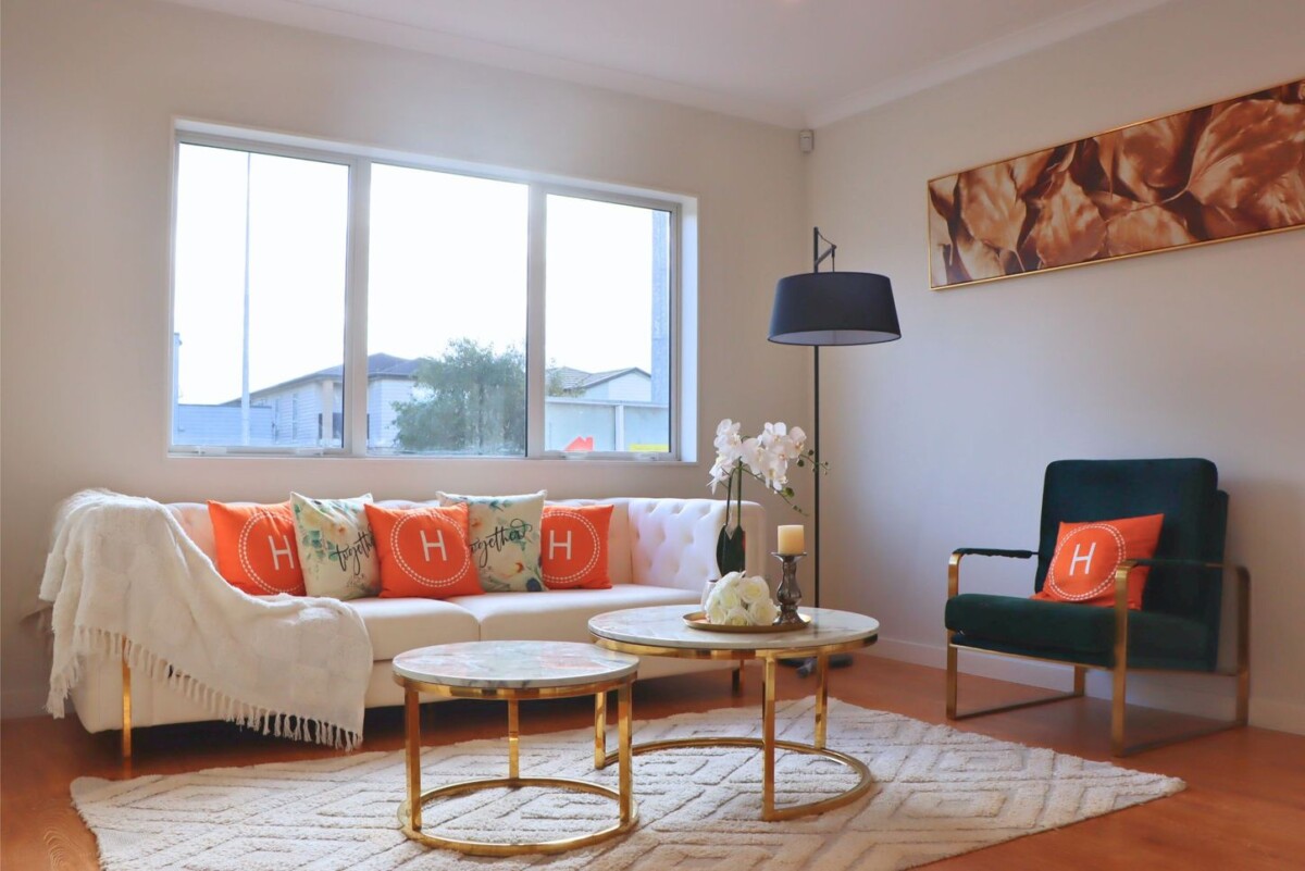 Walk to Ormiston Schools & Town Centre, 233 Murphys Road, Flat Bush, Auckland