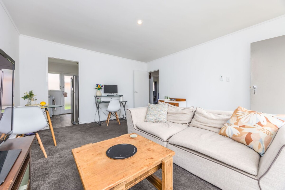 Long Held Family Trust Liquidates Assets, 1 to 4/105 Pilkington Road, Panmure, Auckland