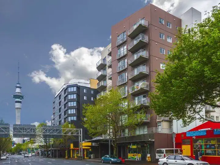 Auckland Girls’ Grammar School zone, 42m2 Freehold 2 beds 1 bath apartment, 0.7 km to Auckland Girls’ Grammar School, 2D/208 Hobson Street, City Centre, Auckland