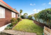 2/73 Vintage Drive, Henderson, Auckland