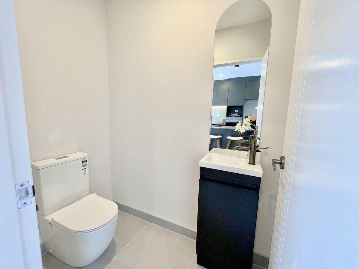 For rent, 4 bedrooms 2 bathrooms house, 7 Murray Grey Lane, Karaka, Auckland, Available Now