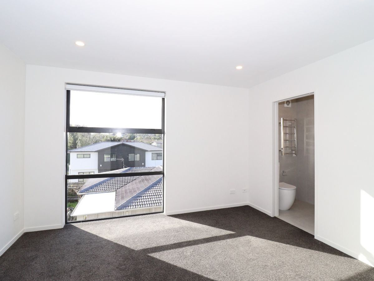 For rent, 4 bedrooms 3 bathrooms house, 3C Wilbur Place, Sunnyhills, Auckland, Available from 18 August 2025