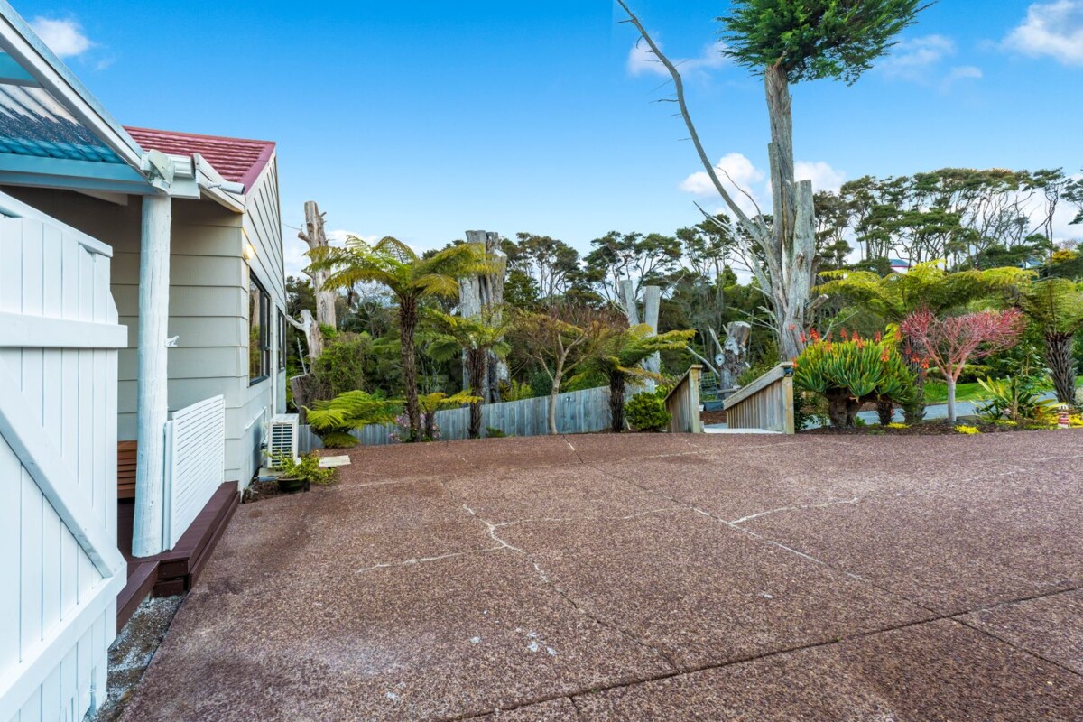 81 Spence Road, Henderson, Auckland