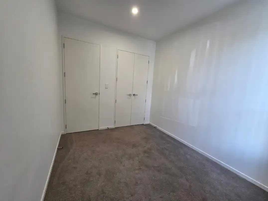 Water included, 2 bedrooms 1 bathroom Granny Flat/55 Koromeke Street, Flat Bush, Auckland, Available from September 15