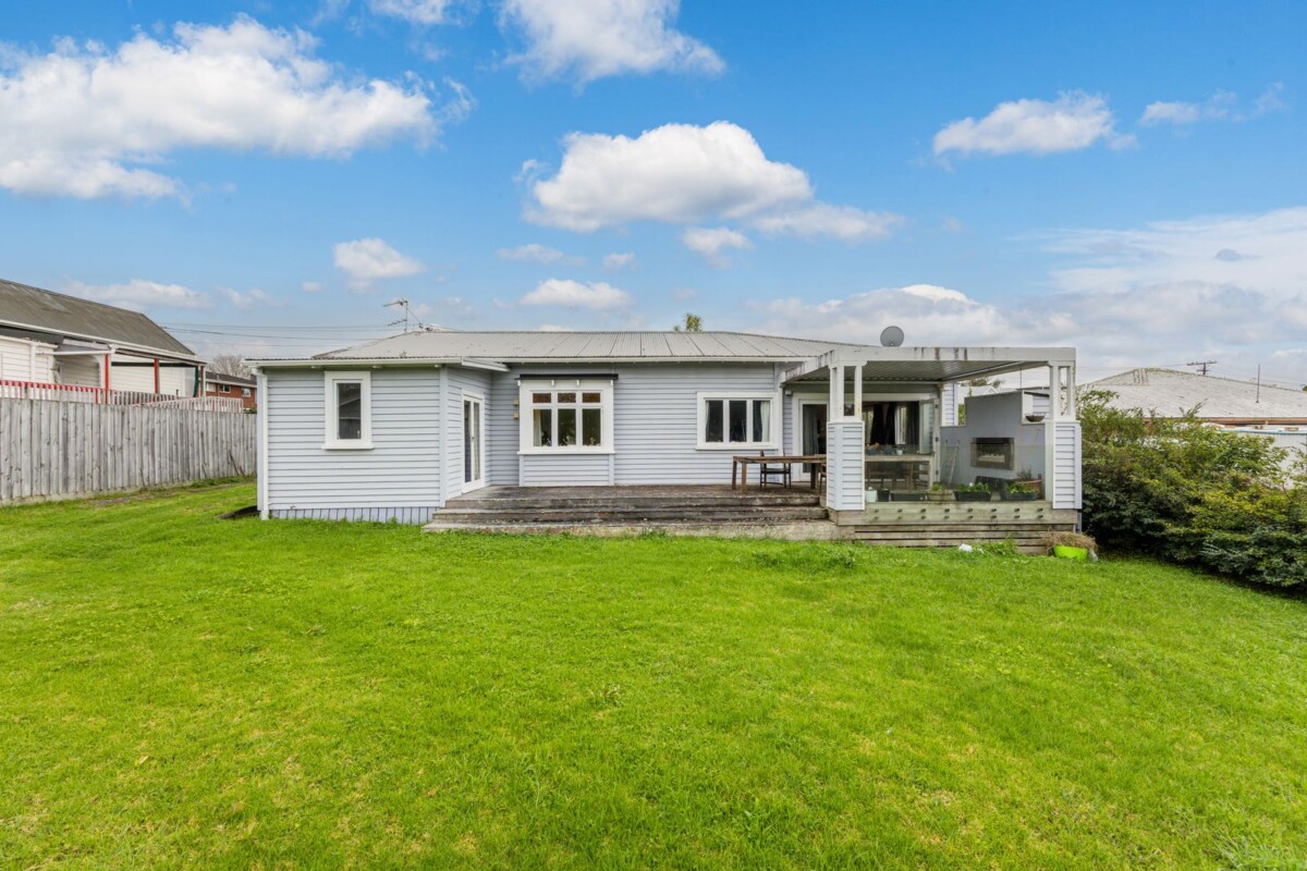 Enquiries Over $2,000,000, 3 Prospero Terrace, Mount Albert, Auckland