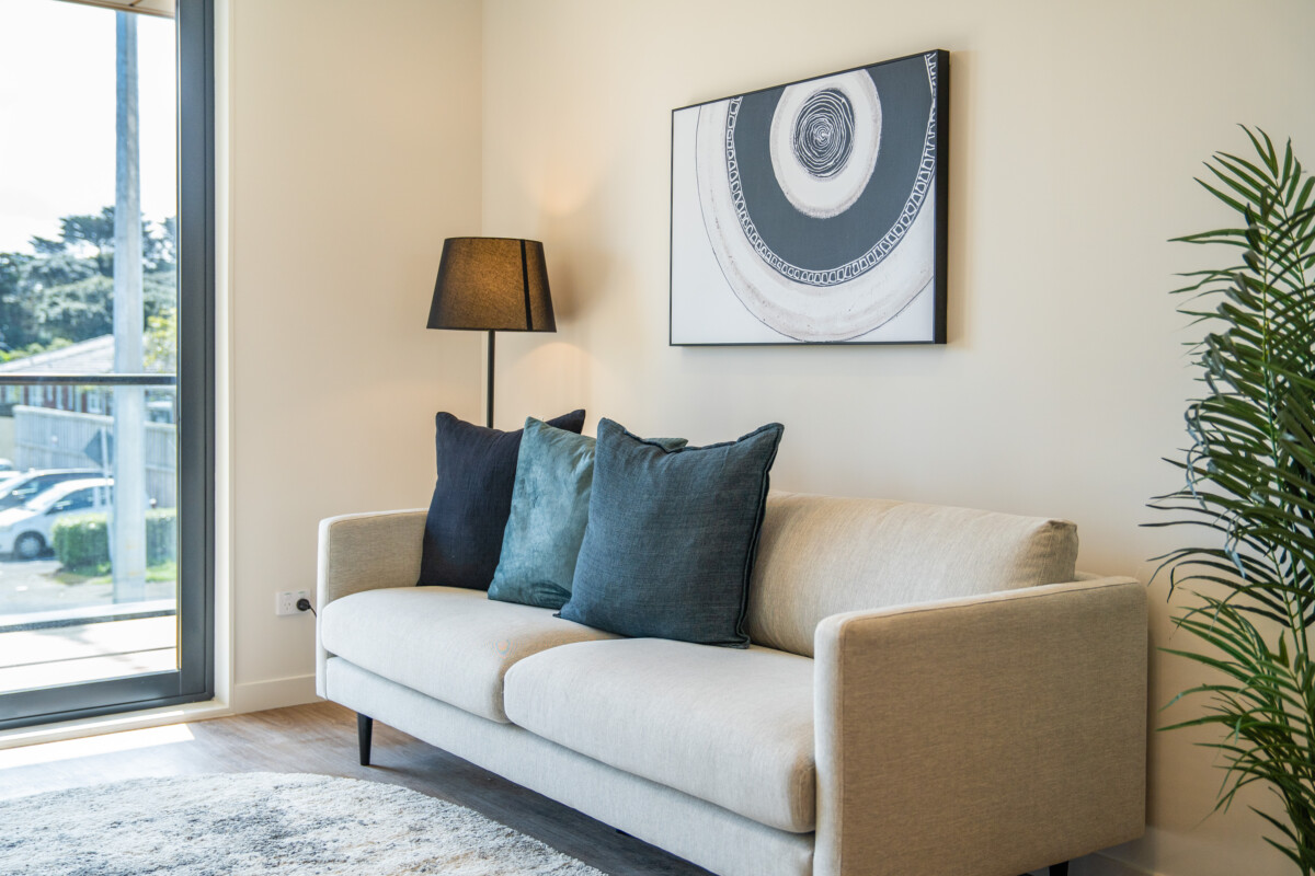 Enquiries Over $1,200,000, 10 Year Stamford Building Warranty Insurance, brandnew 3 beds 3 baths home with car park, (4 beds and 5 beds home availabe), zoneds for Takapuna School, Takapuna Normal Intermediate, Westlake Girls’ High School, Takapuna Grammar School, walks to Lake Pupuke & Takapuna Beach, close to motoway access, 70 Killarney Street, Takapuna, Auckland