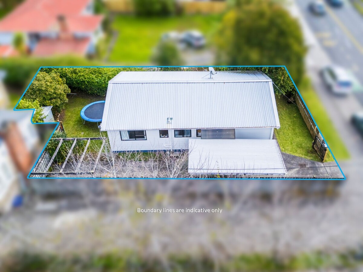 Funds Needed For New Home, 2/70 Pomaria Road, Henderson, Auckland