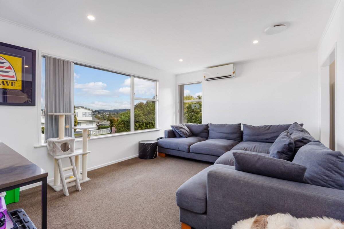 With RC for 6 lots, 9 Grimshaw Place, Henderson, Auckland