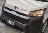 2019 Toyota Hiace ZR 2.8DT/5 SEATER/TOW BAR/STEP MESH Van Automatic, 76,075 km