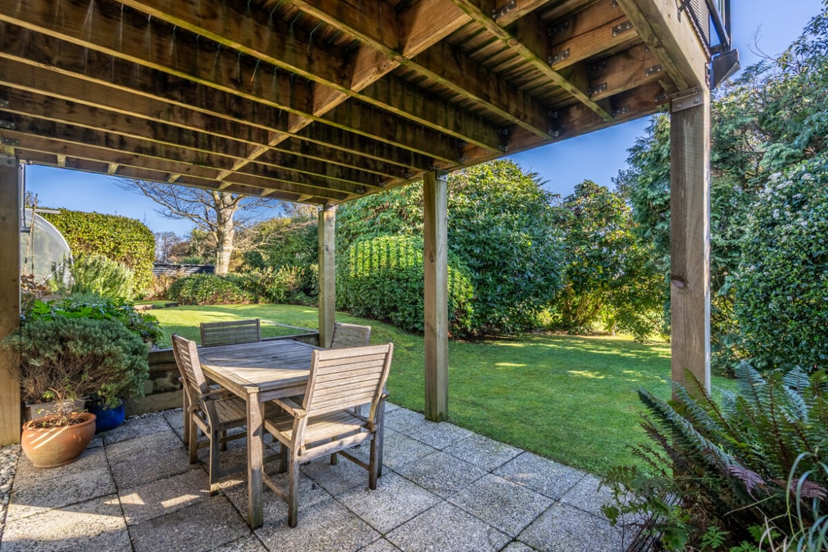 Tranquil River Retreat – Privacy Meets Convenience – 38 Filleul Street, Gladstone, Invercargill, Southland