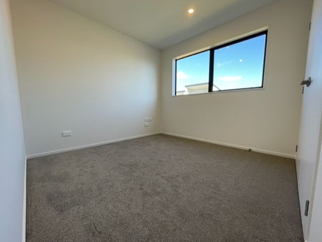 13A Poruru Close, Papakura, Auckland