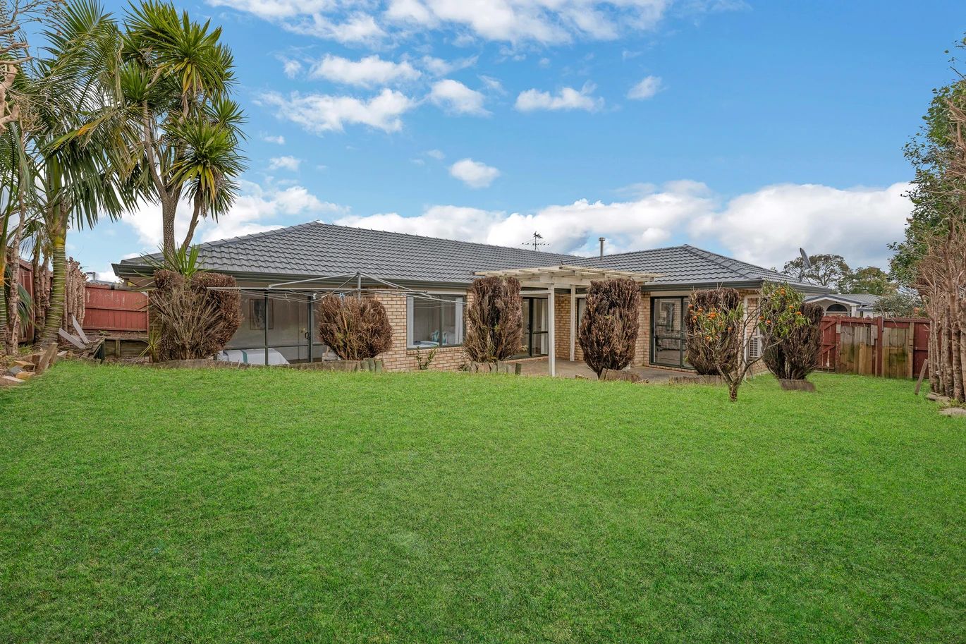 26 Glenveagh Park Drive Weymouth, Auckland
