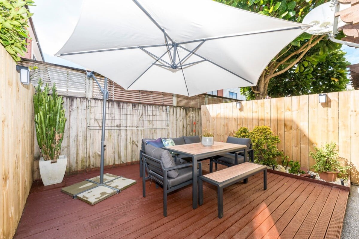 11/17 Harbour View Road, Te Atatu Peninsula, Auckland