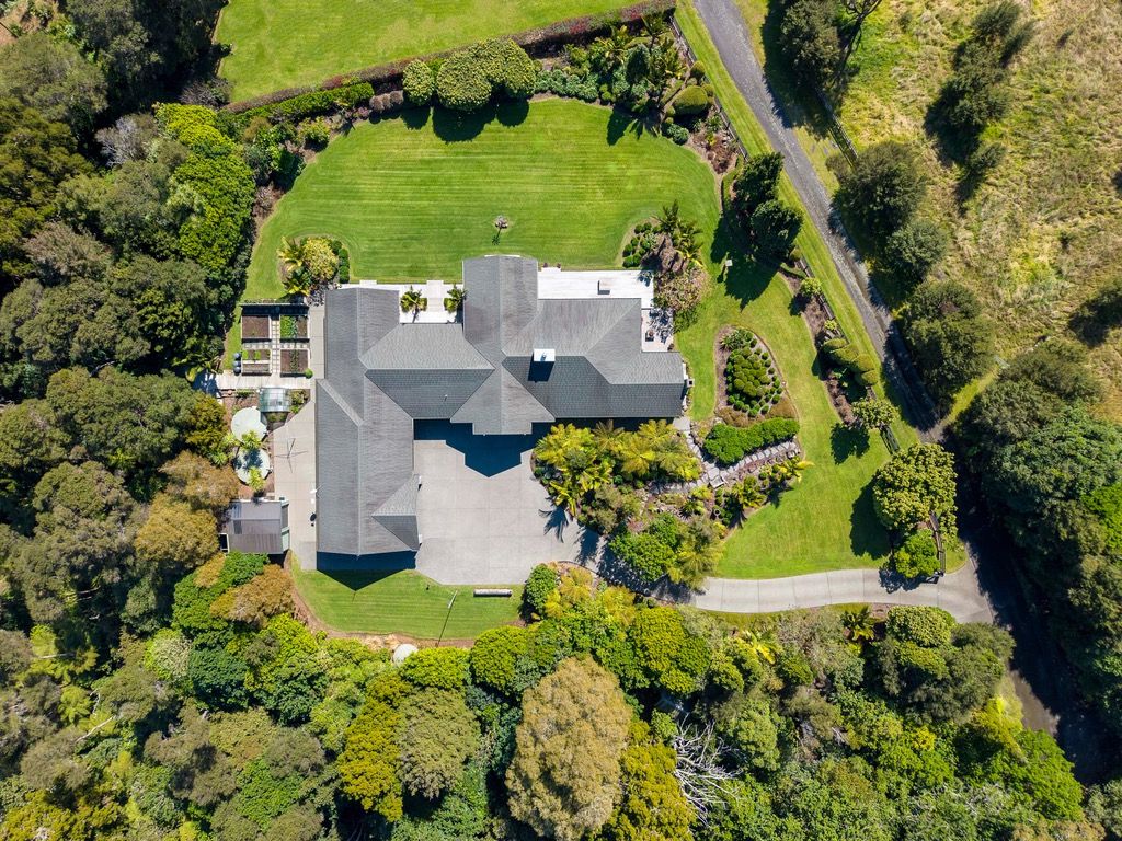 Your Hidden Luxury Lifestyle Paradise Awaits, 28 Macwhinney Drive, Drury, Auckland