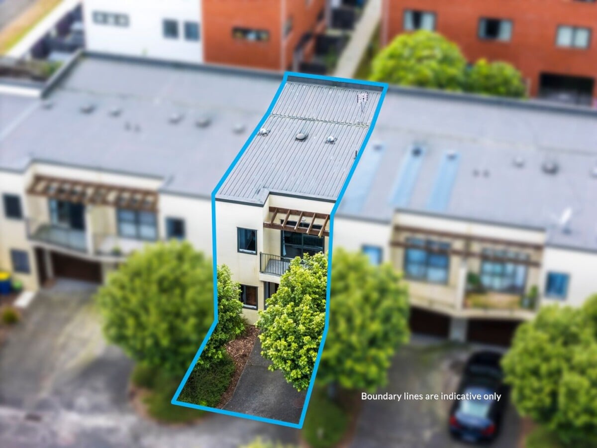 11/17 Harbour View Road, Te Atatu Peninsula, Auckland