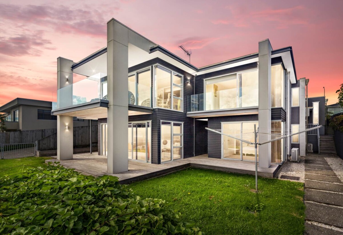 Zone for and walks to Macleans College and BBI, 4 beds house on 680m2 section, 55 Waller Avenue, Bucklands Beach, Auckland