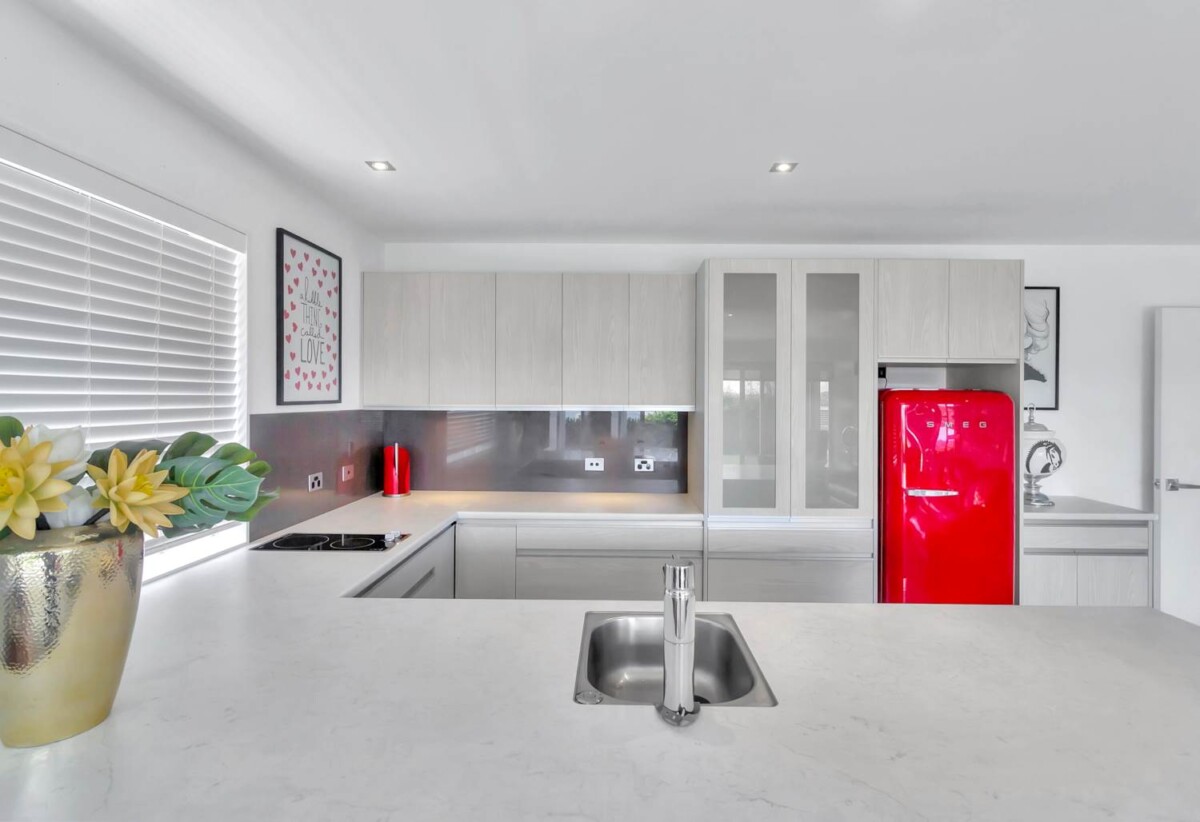 Zone for and walks to Macleans College and BBI, 4 beds house on 680m2 section, 55 Waller Avenue, Bucklands Beach, Auckland