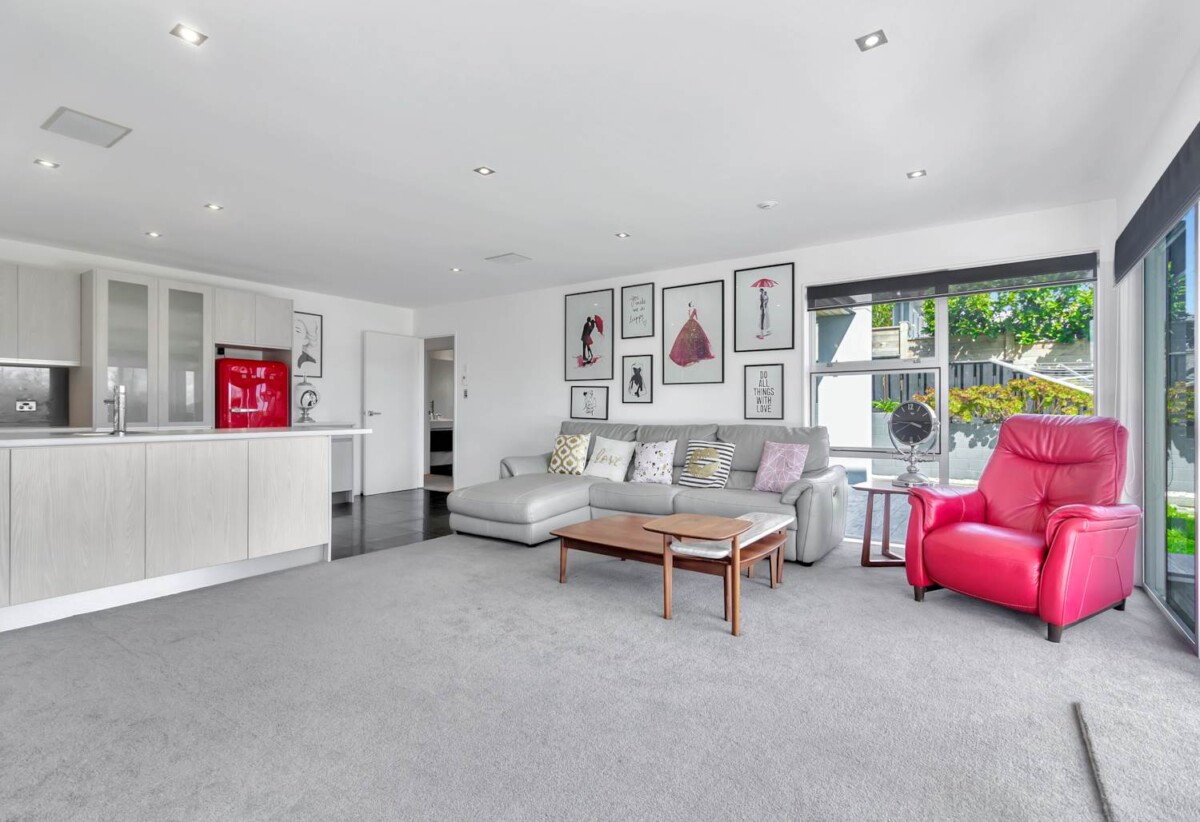 Zone for and walks to Macleans College and BBI, 4 beds house on 680m2 section, 55 Waller Avenue, Bucklands Beach, Auckland