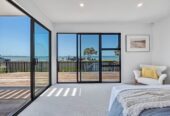 58 The Esplanade, Eastern Beach, Auckland