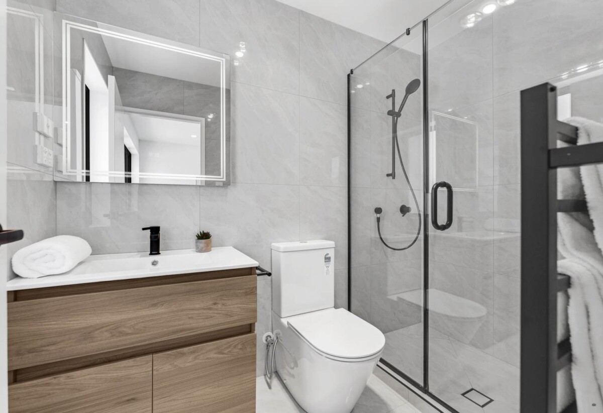 8/6 Pah Road, Papatoetoe, Auckland