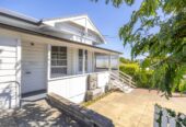 Currently operating as a 9 bedrooms boarding house, 60 St Georges Bay Road, Parnell, Auckland