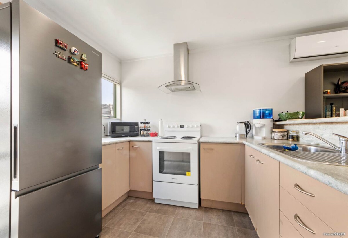 Motivated Vendor – Price Reduced, 11A Kervil Avenue, Te Atatu Peninsula, Auckland