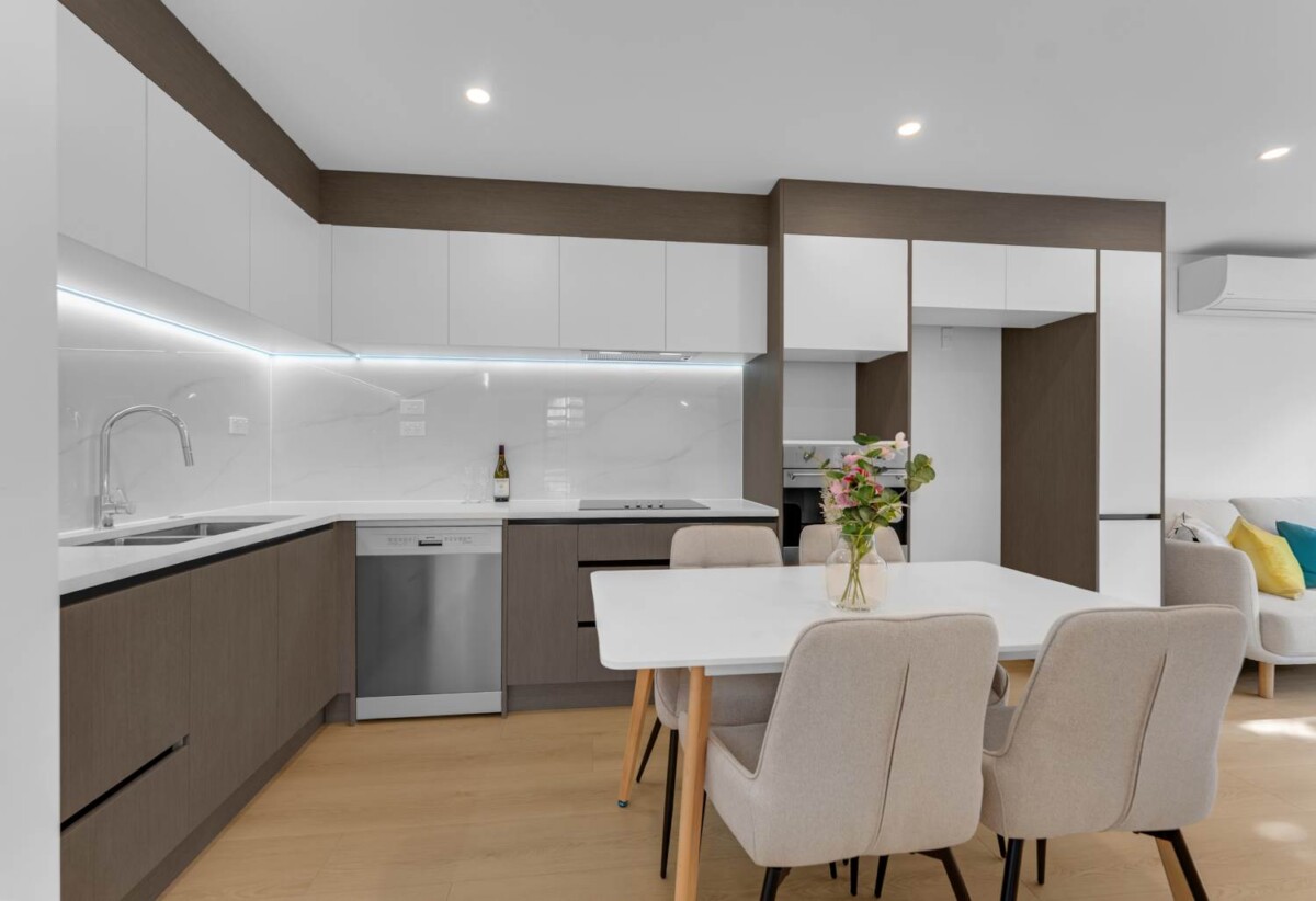 8/21 Baird Street, Howick, Auckland