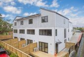 8/21 Baird Street, Howick, Auckland