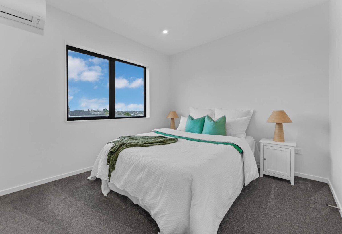 8/21 Baird Street, Howick, Auckland