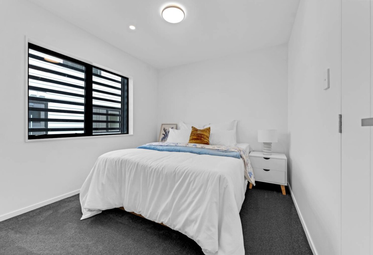 8/21 Baird Street, Howick, Auckland