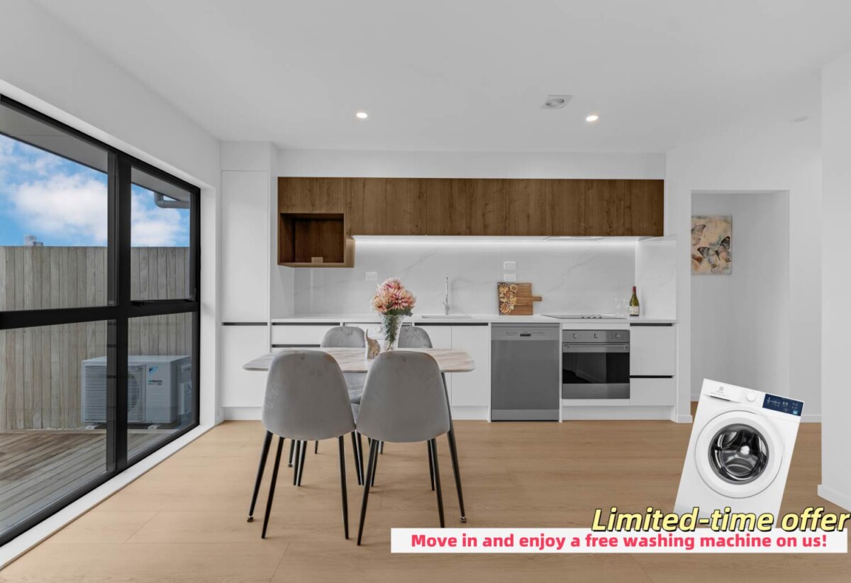 8/21 Baird Street, Howick, Auckland
