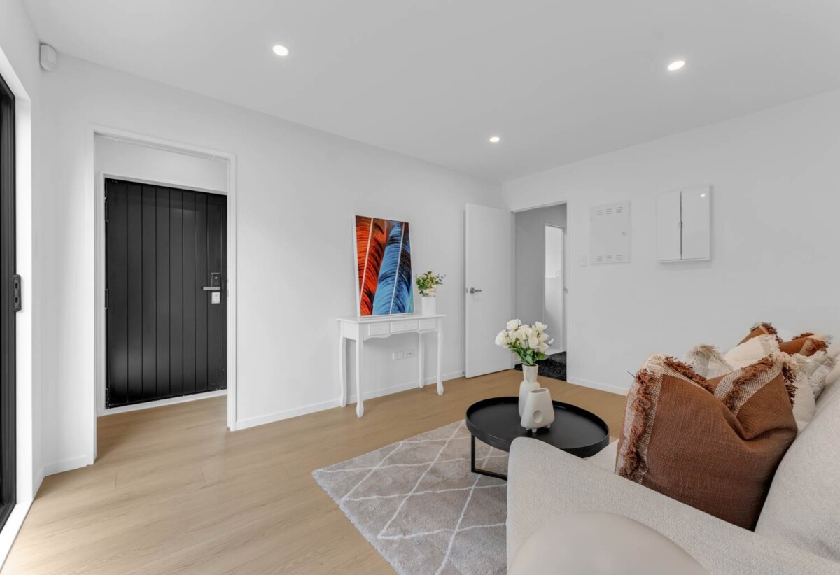 6/21 Baird Street, Howick, Auckland