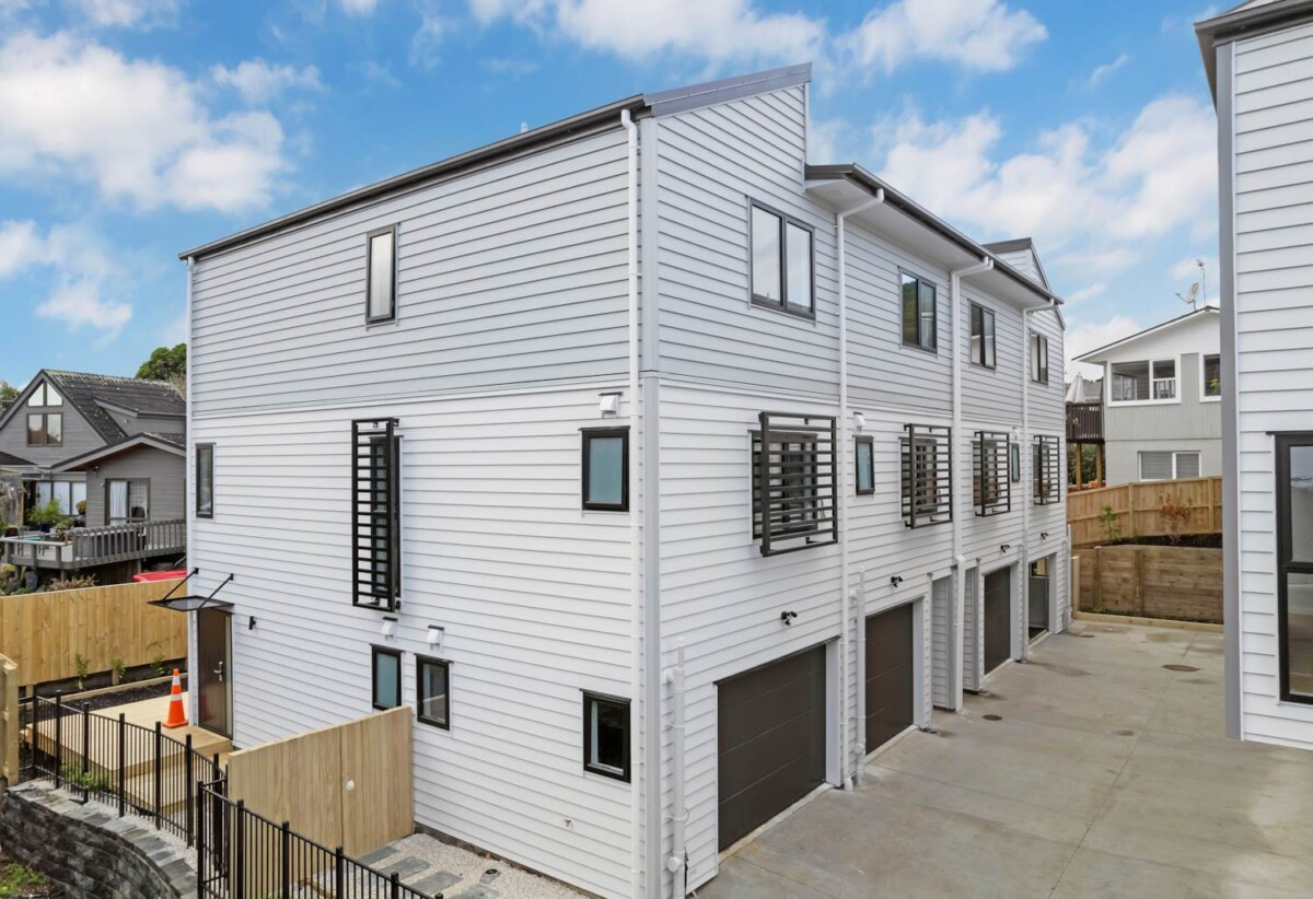 Freehold Living – No Body Corp, No Worries, 5/21 Baird Street, Howick, Auckland