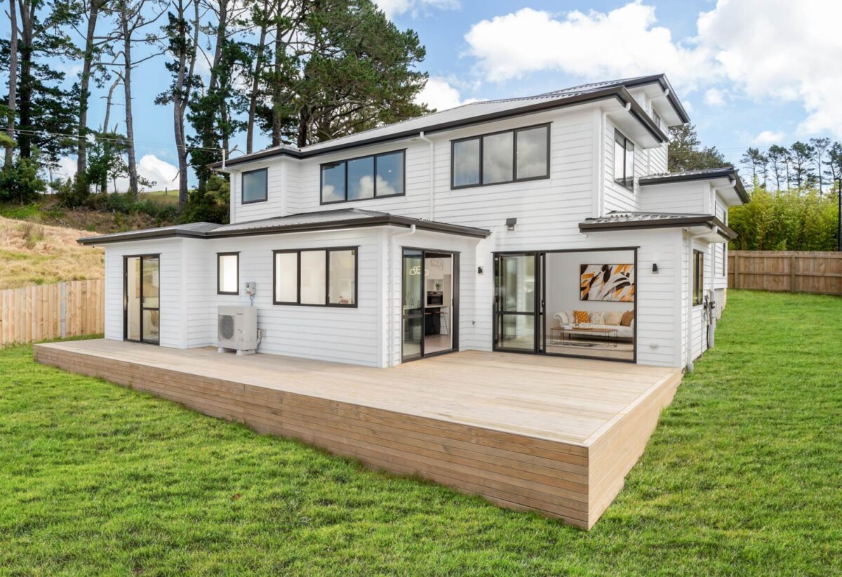 9 School Road, Waimauku, Auckland
